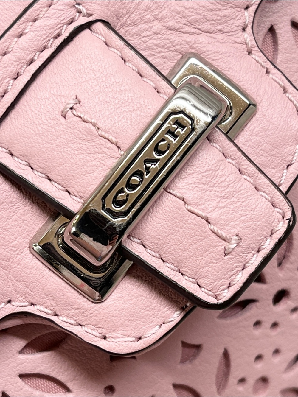 Coach Taylor Pink Leather Eyelet Flap Clutch EUC - Picture 9 of 12